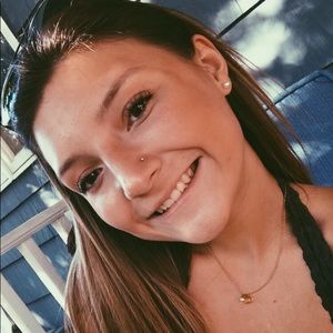 Meet your Posher, Sierra